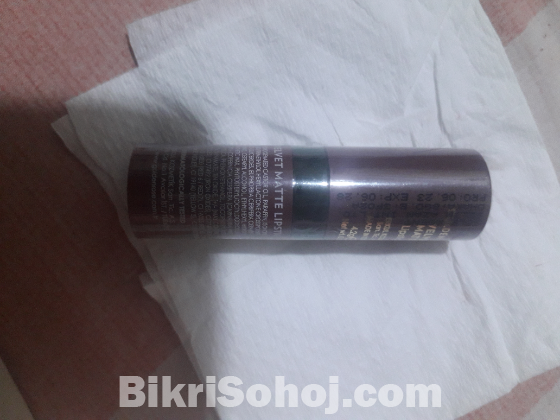 Golden rose lipstick ( Velvet)